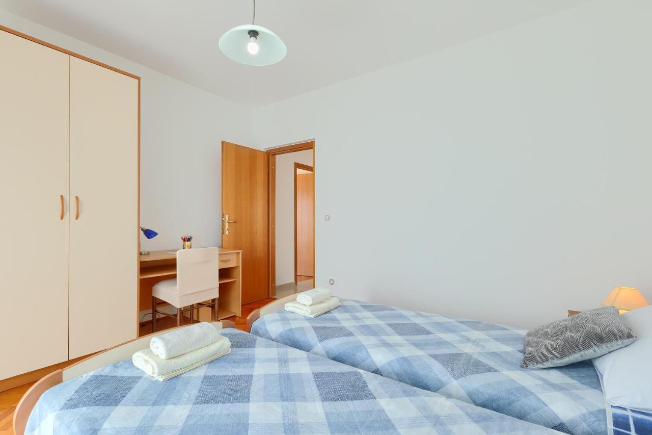 Apartment Christina Pola Esterno foto